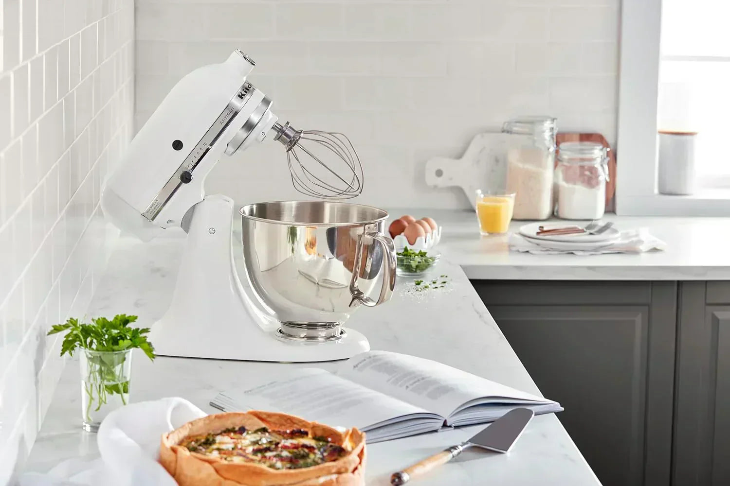 KitchenAid Artisan Series 5 Quart Tilt Head Stand Mixer